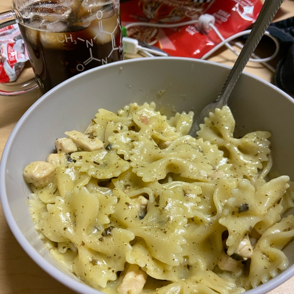 Creamy Pesto Chicken and Bow Ties