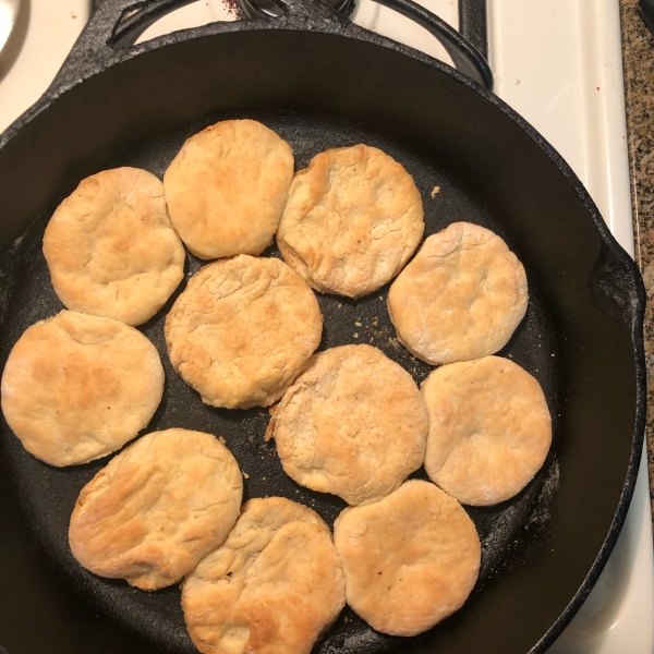 Cast Iron Buttermilk Biscuits