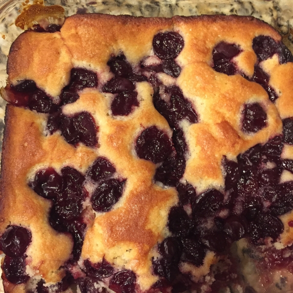 Fresh Cherry Cake