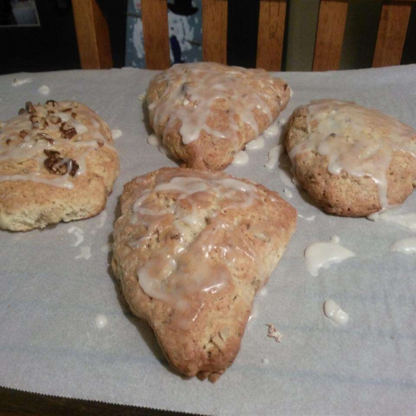 Maple Walnut Scones