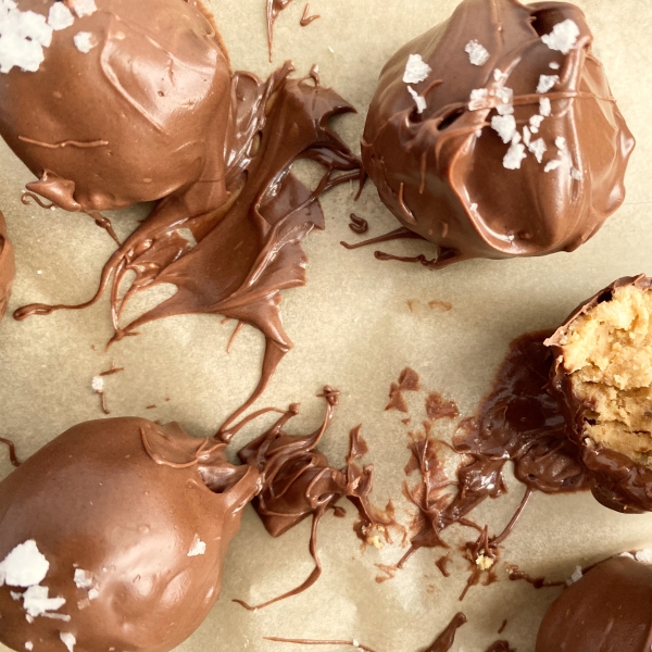 Peanut Butter-Milk Chocolate Rice Krispies® Balls