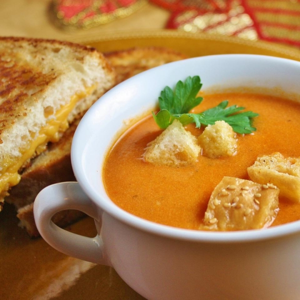 Smoked Chipotle Tomato Basil Soup