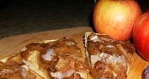 Apple Pizza Pie