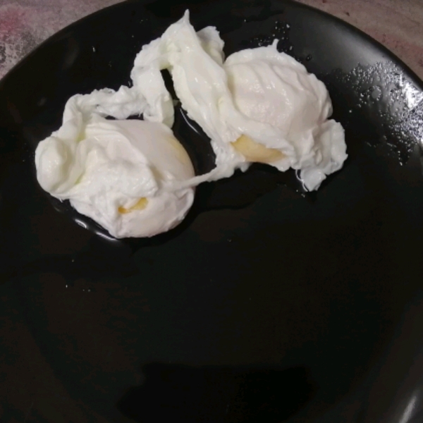 Chef John's Poached Eggs