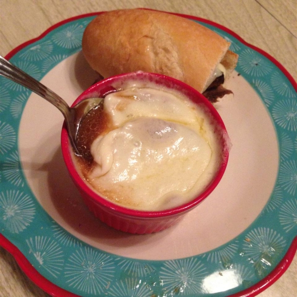 Slow Cooker Onion Soup