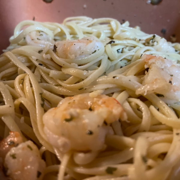 Garlic Shrimp Linguine