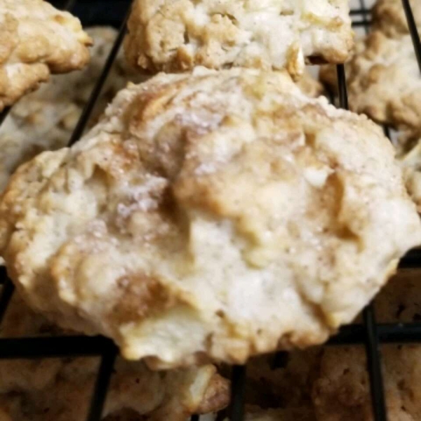 Apple Oatmeal Cookies