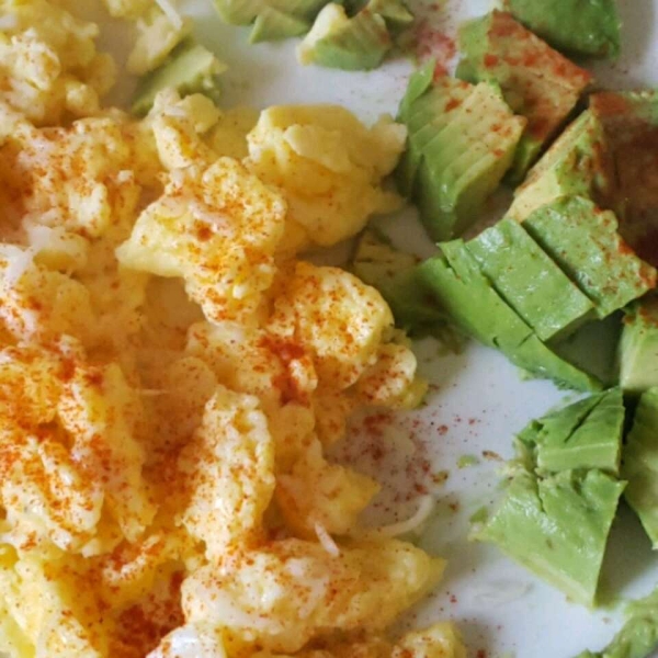 Garlic-Cilantro Scrambled Eggs