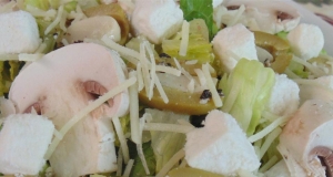 Feta Garlic Salad with Mushrooms
