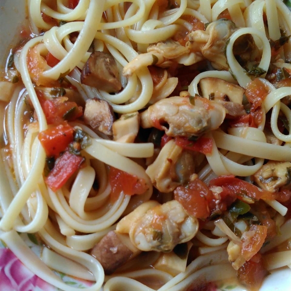 Linguine with Clams and Porcini Mushrooms