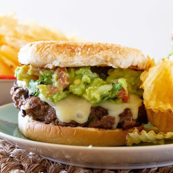 Guacamole Cilantro Lime Cheeseburger