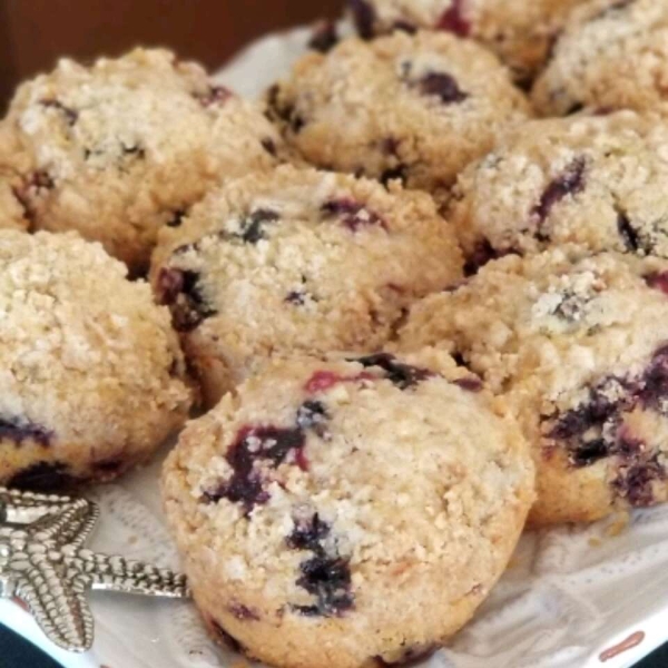 Sour Cream Blueberry Muffins