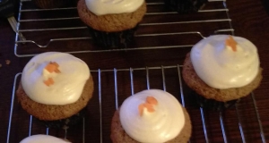 Lemon Frosted Carrot Cake Cupcakes