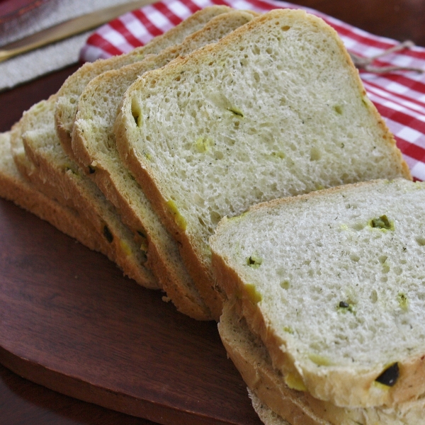 Dill Pickle Bread