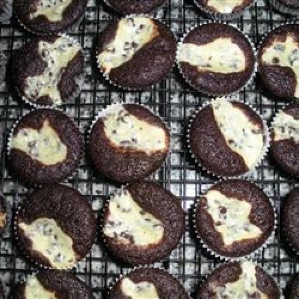 Easy Black Bottom Cupcakes
