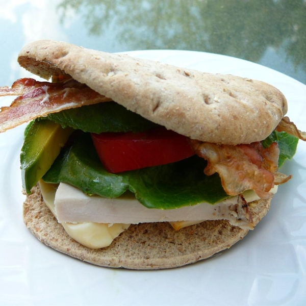 Turkey Bacon Avocado Sandwich