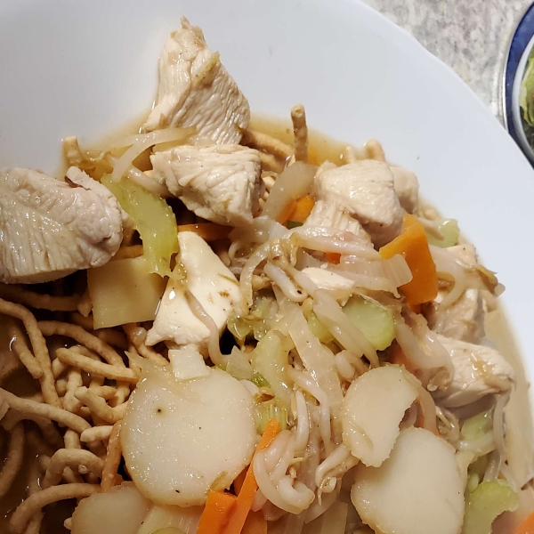 Cantonese Chicken Chow Mein