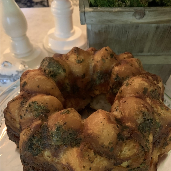 Garlic Parmesan Monkey Bread