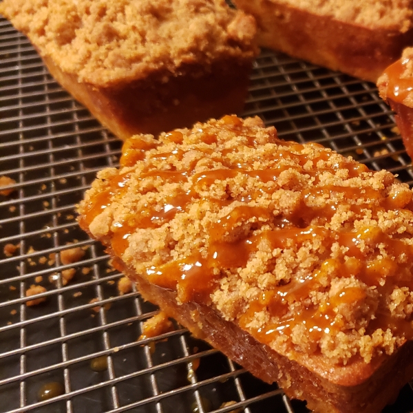 Streusel Apple Coffeecake