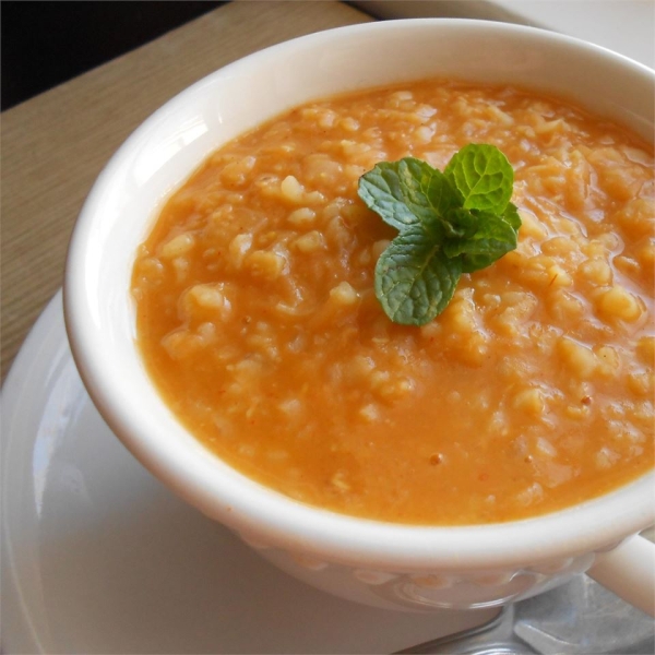 Turkish Red Lentil 'Bride' Soup