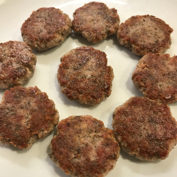 Homemade Paleo-Style Breakfast Sausage