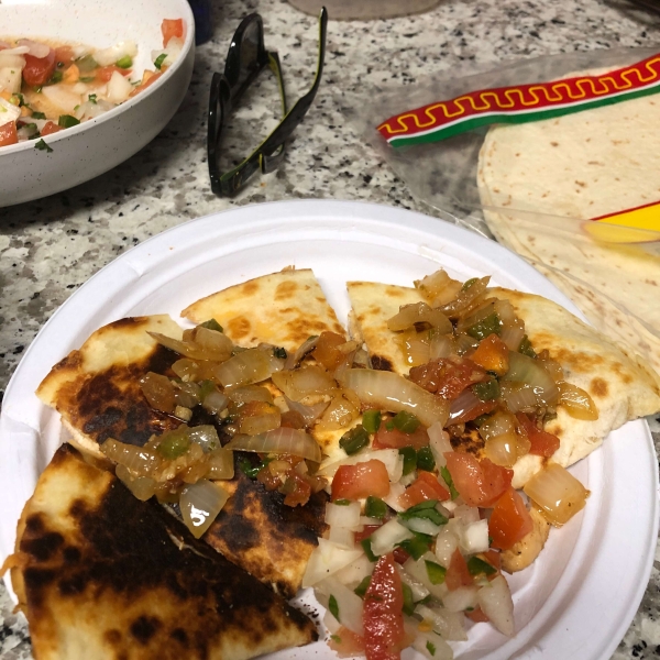 Pico de Gallo Chicken Quesadillas