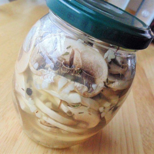 Lemony Pickled Mushrooms