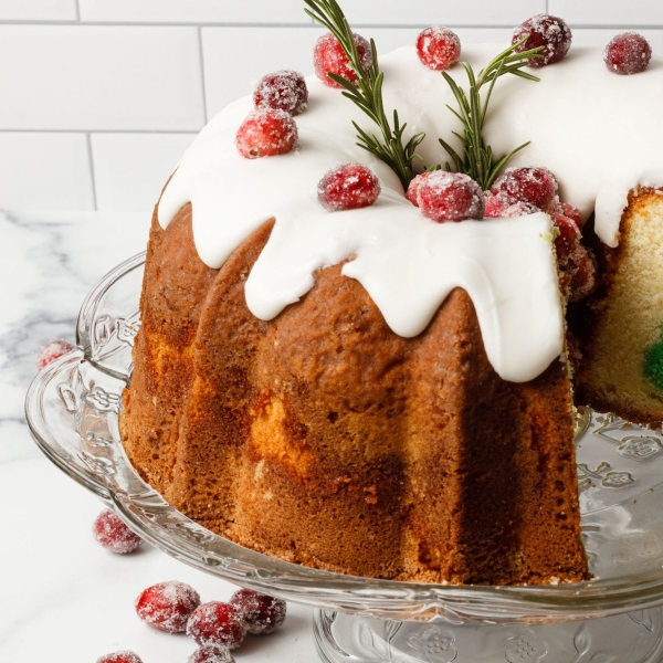 Bundt® Cake Icing That Doesn't Run