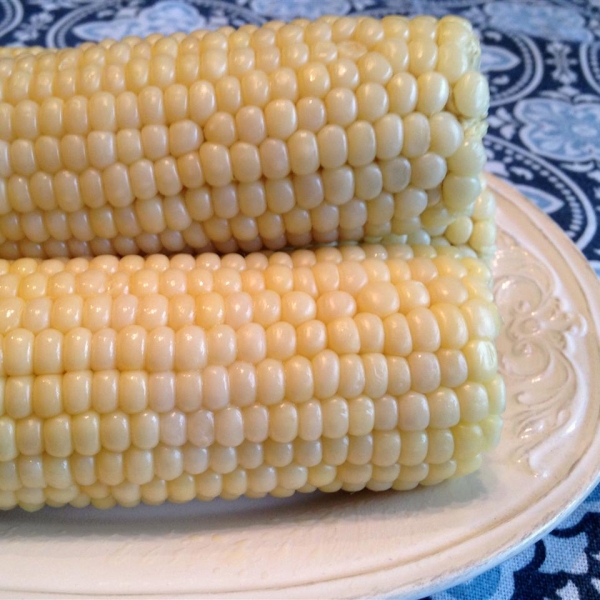 Corn On The Cob (Easy Cleaning and Shucking)