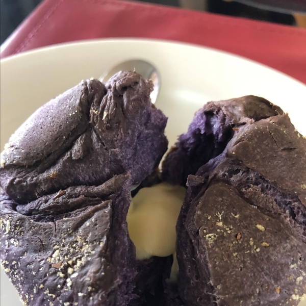 Hot Ube Pandesal Filipino Purple Yam Bread Rolls Recipe Easy Cook Find