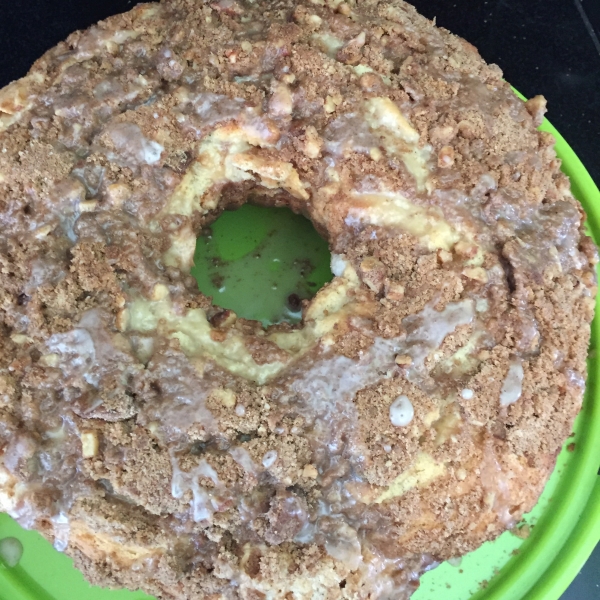 Sour Cream Streusel Coffee Cake