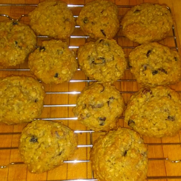 Oatmeal Dried Fruit Cookies