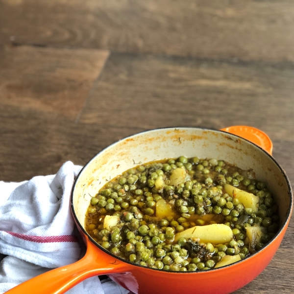 Arakas Latheros (Greek Peas with Tomato and Dill)