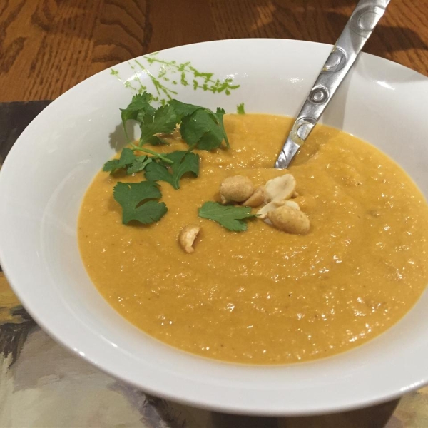 African Sweet Potato and Peanut Soup