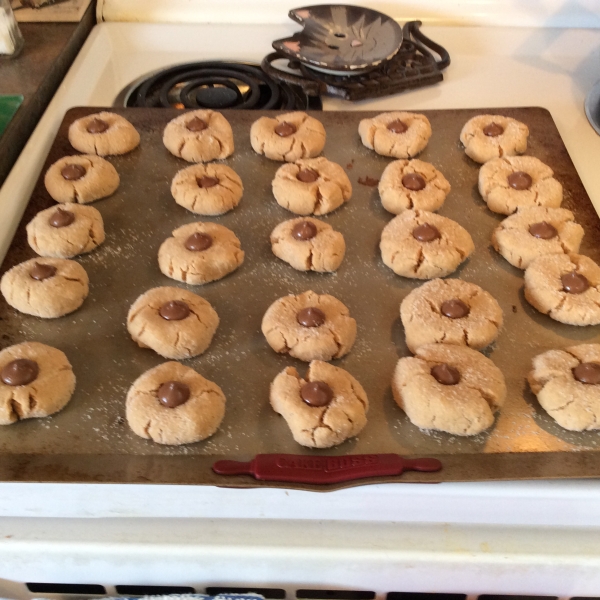 Easy Peanut Blossoms