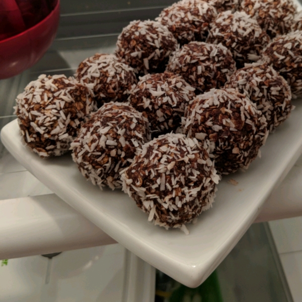 Swedish Chocolate Balls (or Coconut Balls)