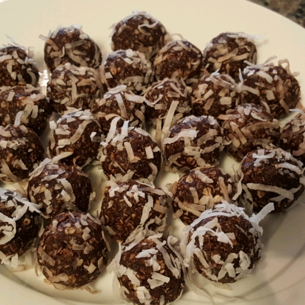 Swedish Chocolate Balls (or Coconut Balls)