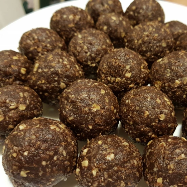 Swedish Chocolate Balls (or Coconut Balls)