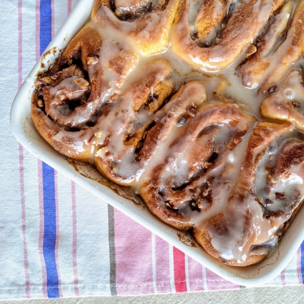 Tasty Vegan Cinnamon Rolls