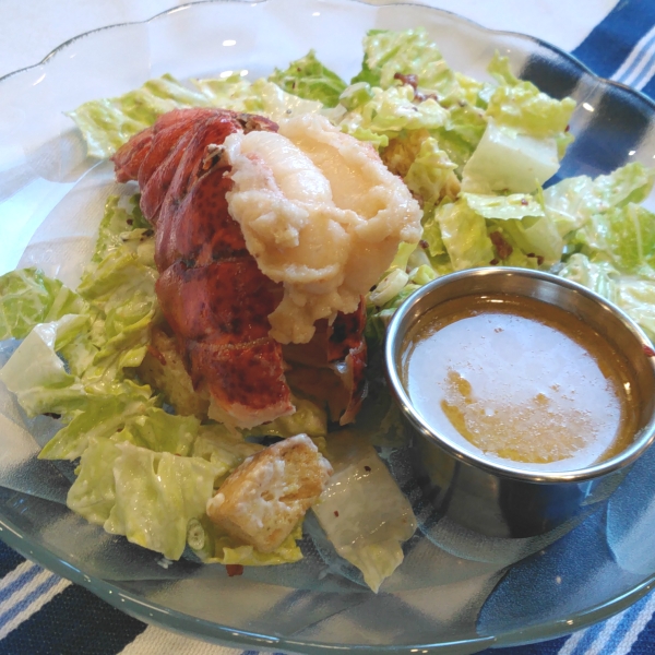 Steamed Lobster with White Wine