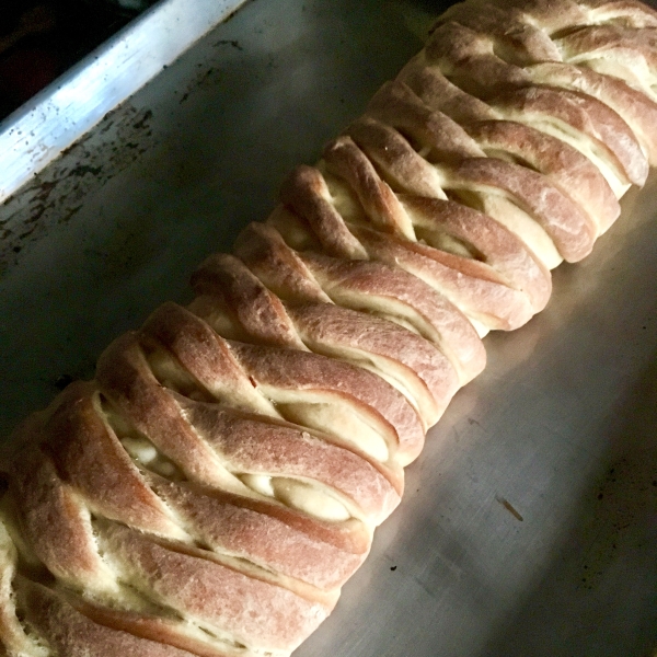 Ham and Cheese Picnic Bread