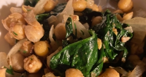 Espinacas con Garbanzos (Spinach with Garbanzo Beans)