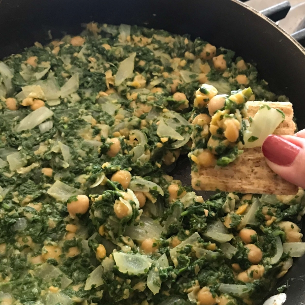 Espinacas con Garbanzos (Spinach with Garbanzo Beans)