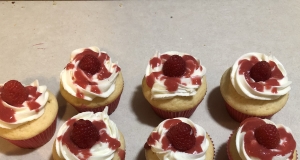 Raspberry White Chocolate Buttercream Cupcakes