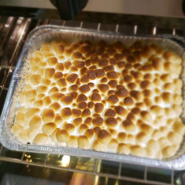 Mashed Sweet Potatoes with Marshmallows