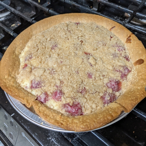 Raspberry Sour Cream Pie