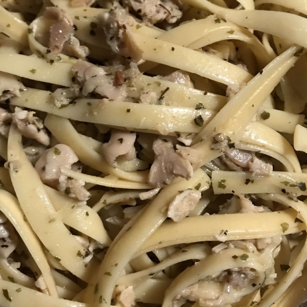 Linguine with Clam Sauce