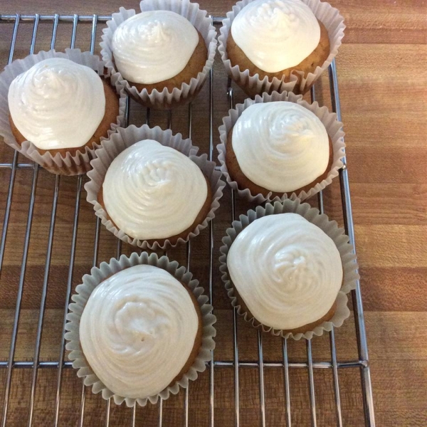 Fluffernutter Cupcakes