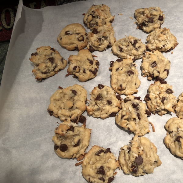 Chococonut Chip Cookies