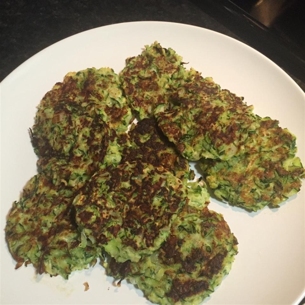 Low Carb Zucchini Pancakes